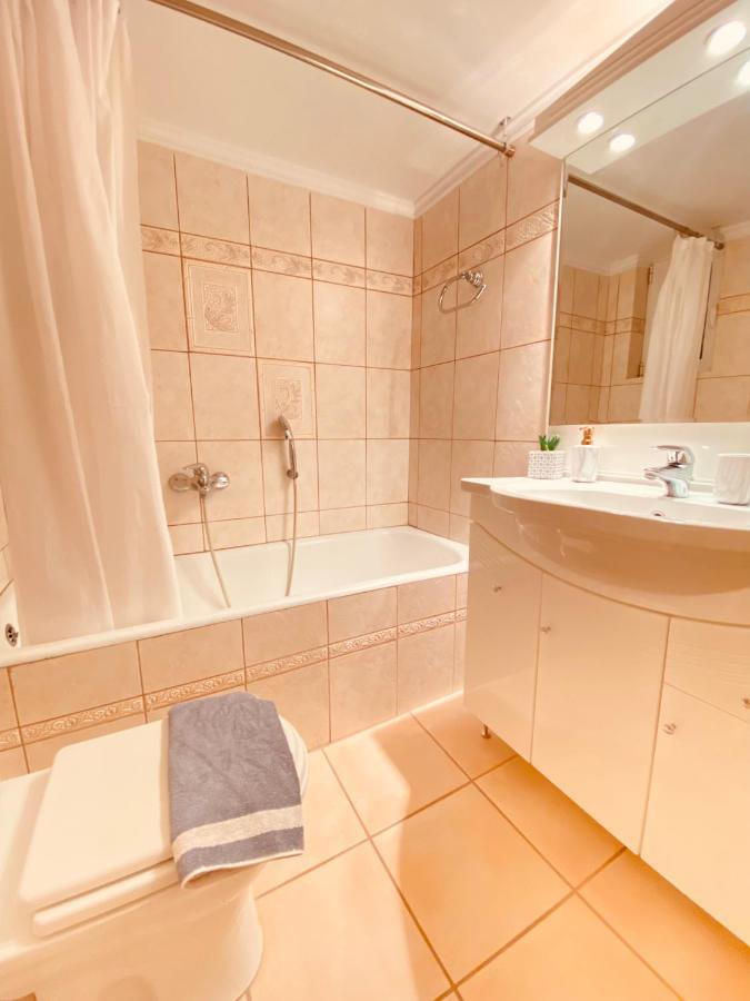 Monastiraki Classy Apartment Athens Luaran gambar
